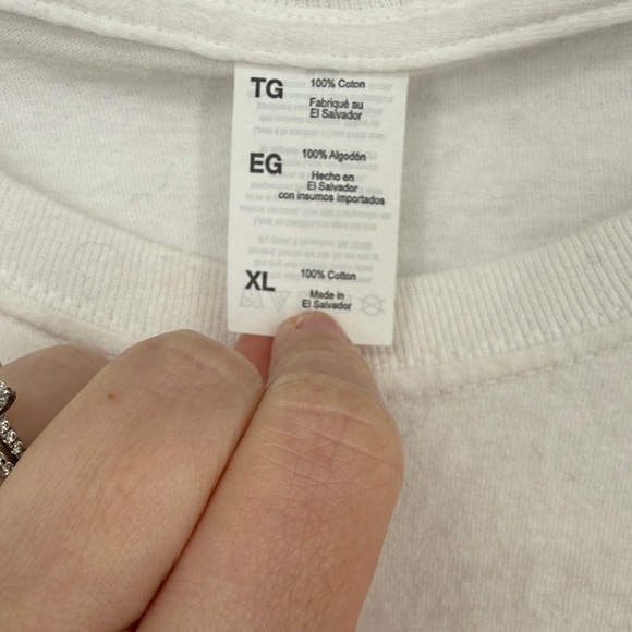 Men’s Mickey Original White Graphic Tee size XL - Picture 6 of 9